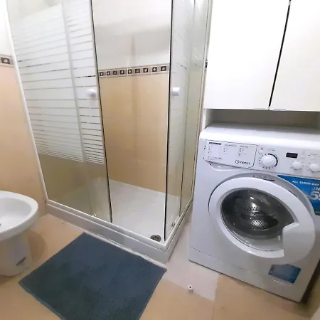 Lovely & Big Terrace Ferienhaus *